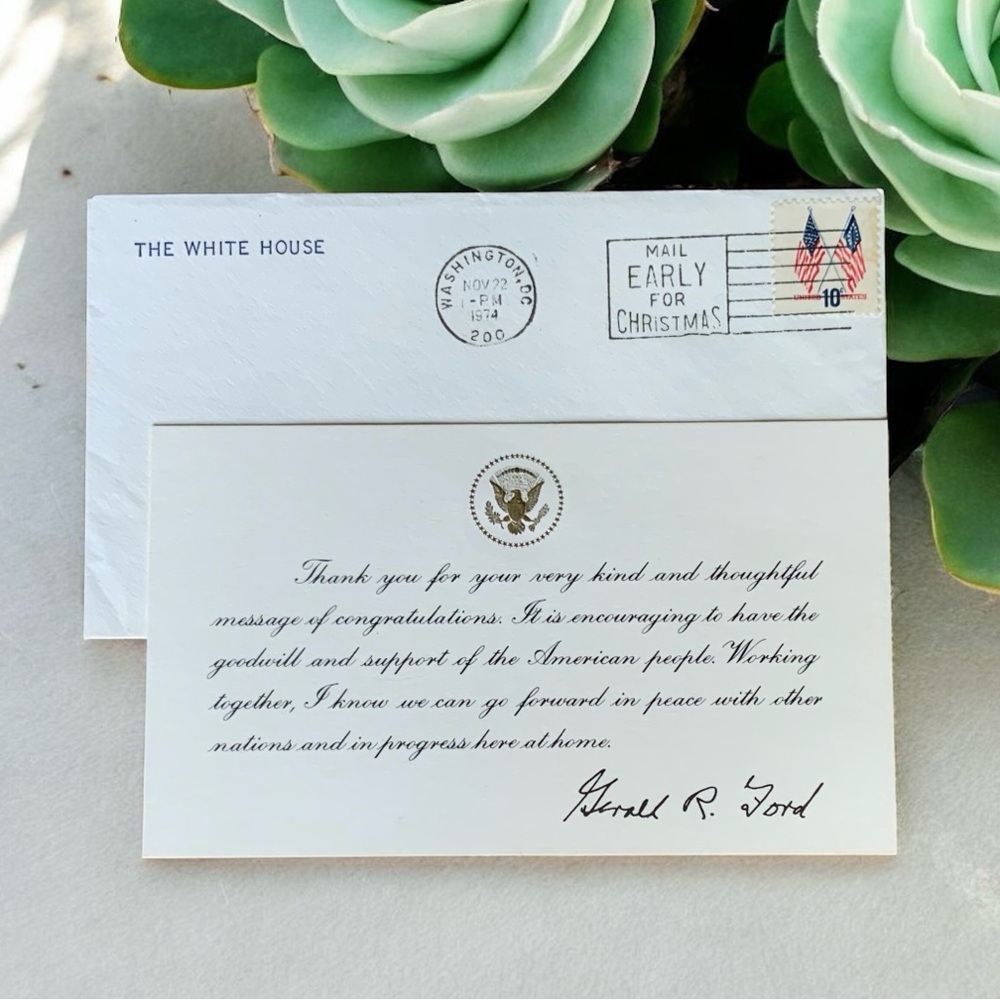 President Gerald Ford Memorabilia Collection, Photos Cards Letters Ephemera Lot - Picture 5 of 10